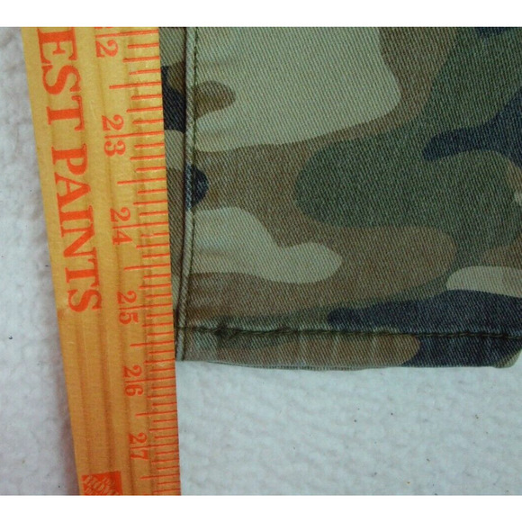 Levi’s 510 Jeans Kids 12 Regular 26X26.5 Olive Cloud Camo Denim‎ Skinny Fit - Picture 6 of 10